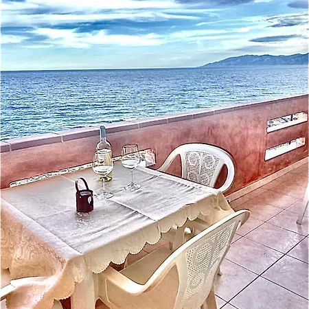 Belvedere Acqua Dolce 1